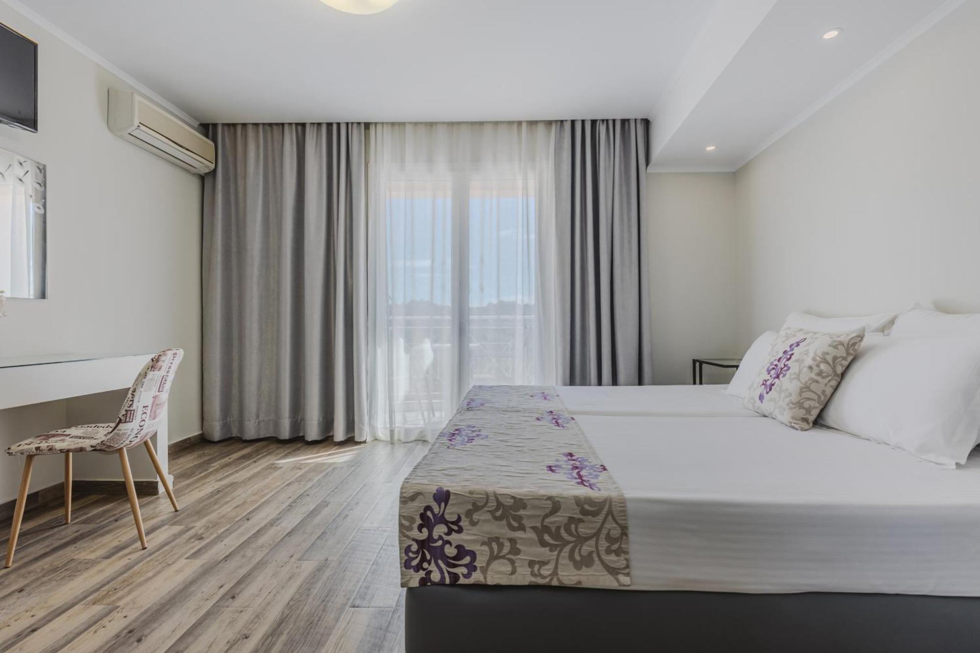 Ξενοδοχείο Sunrise Zante - Adults Only Τσιλιβί