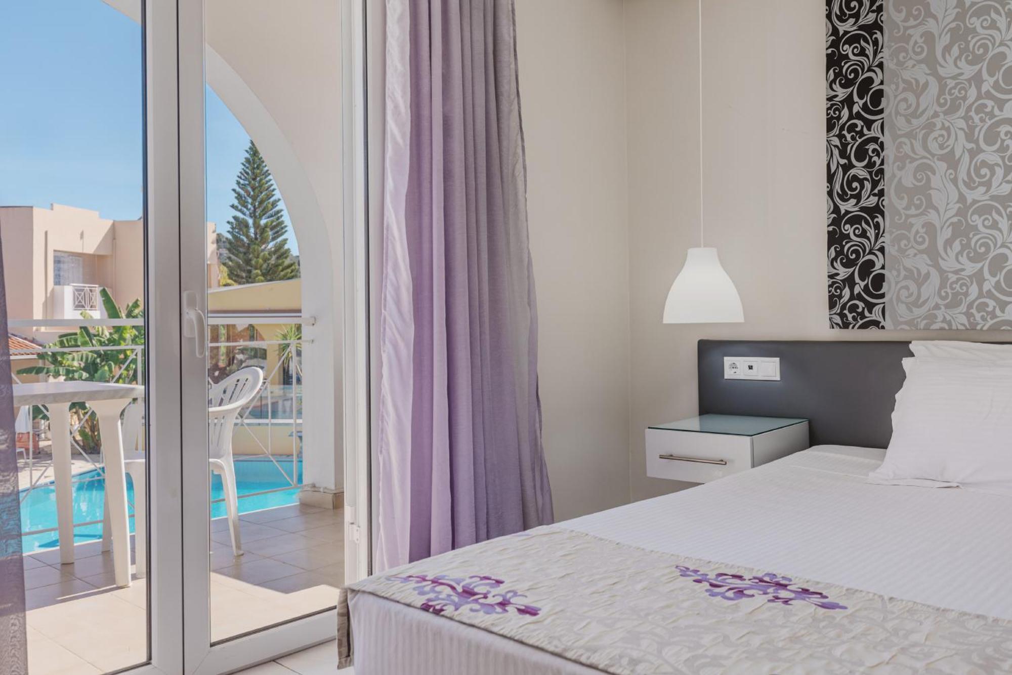 Sunrise Zante - Adults Only Τσιλιβί